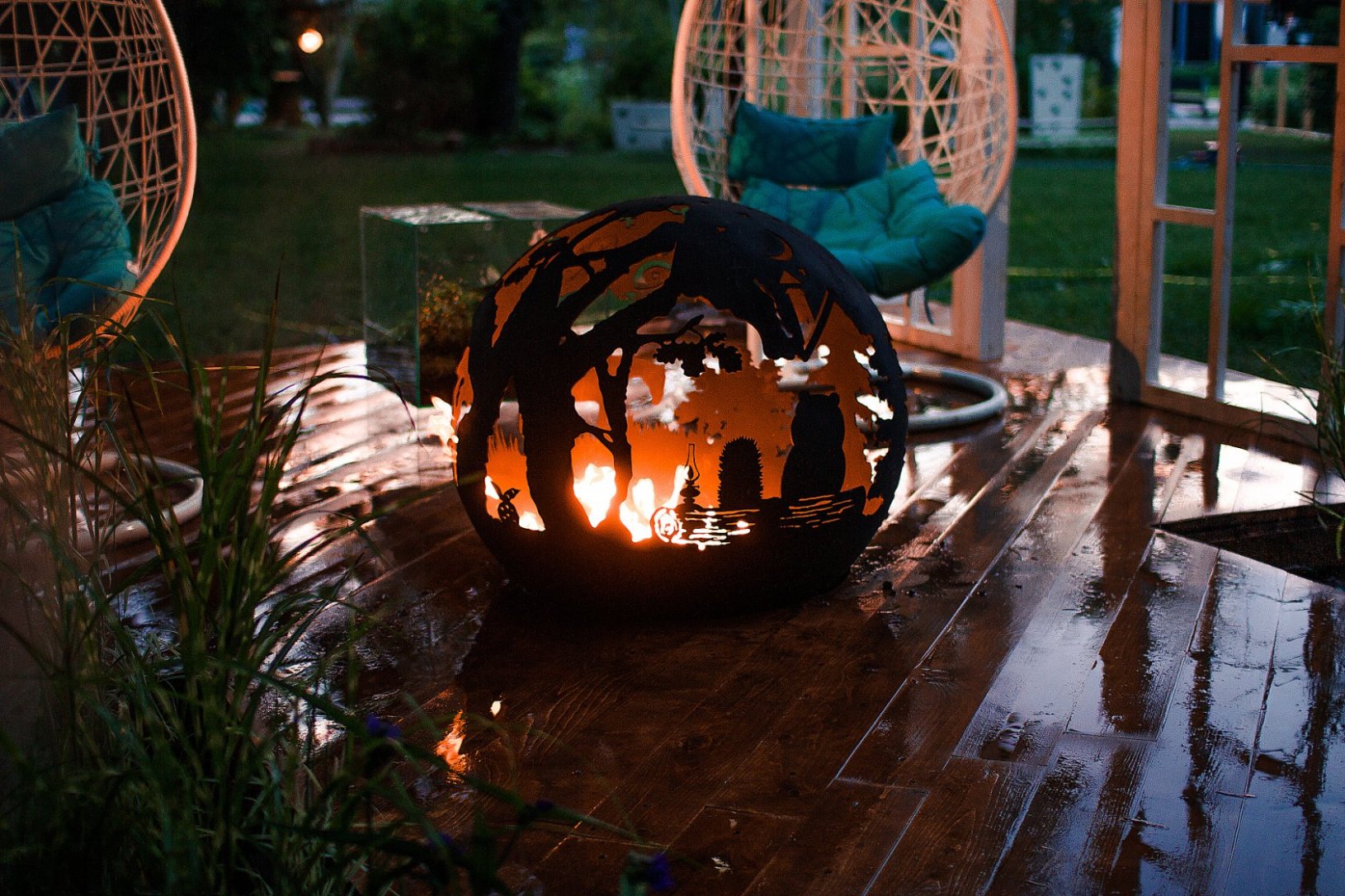 Unique Designer Fire Pits from Firecup