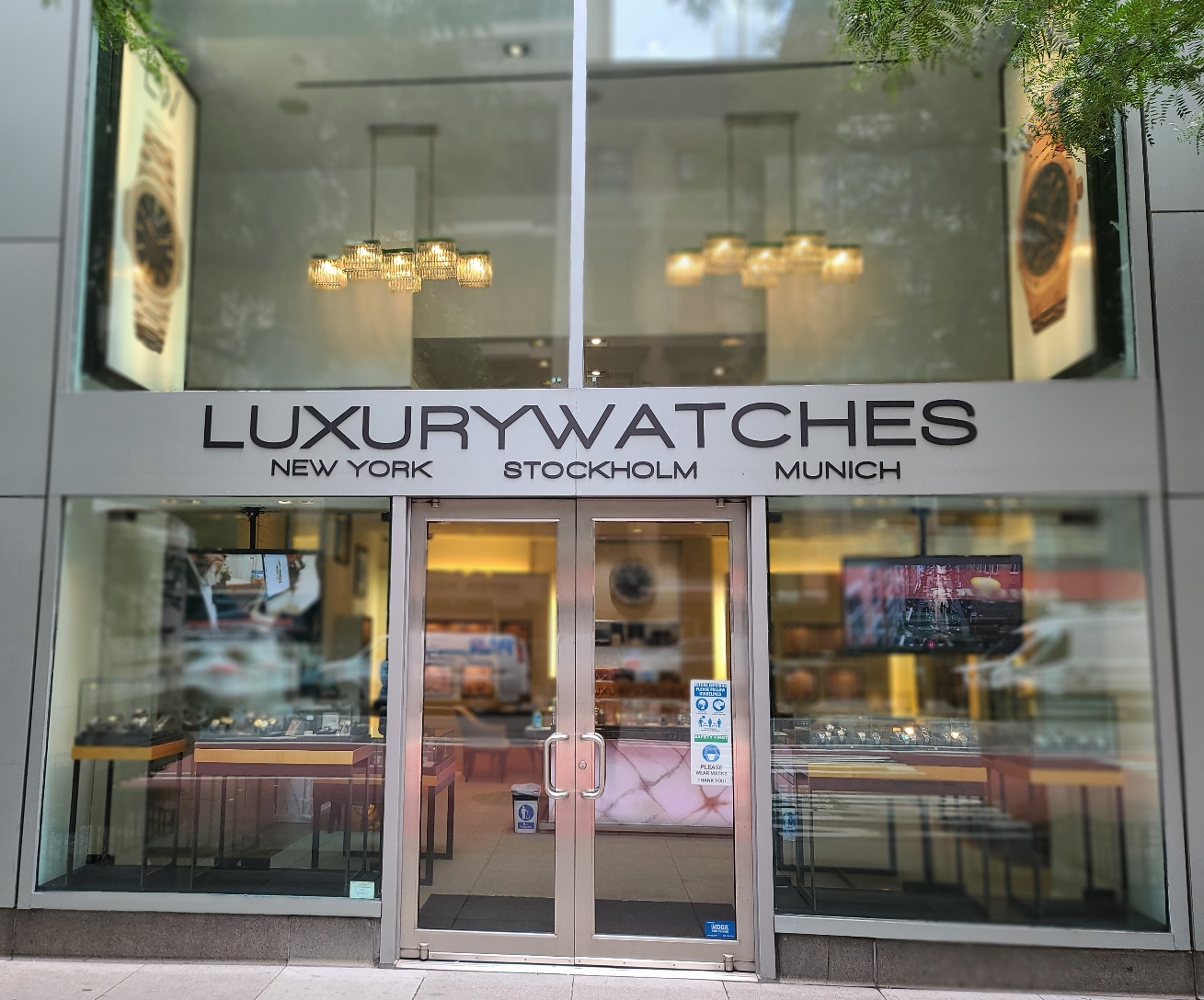 Luxurywatches — A Luxury Watch Store for the Most Ardent Collectors
