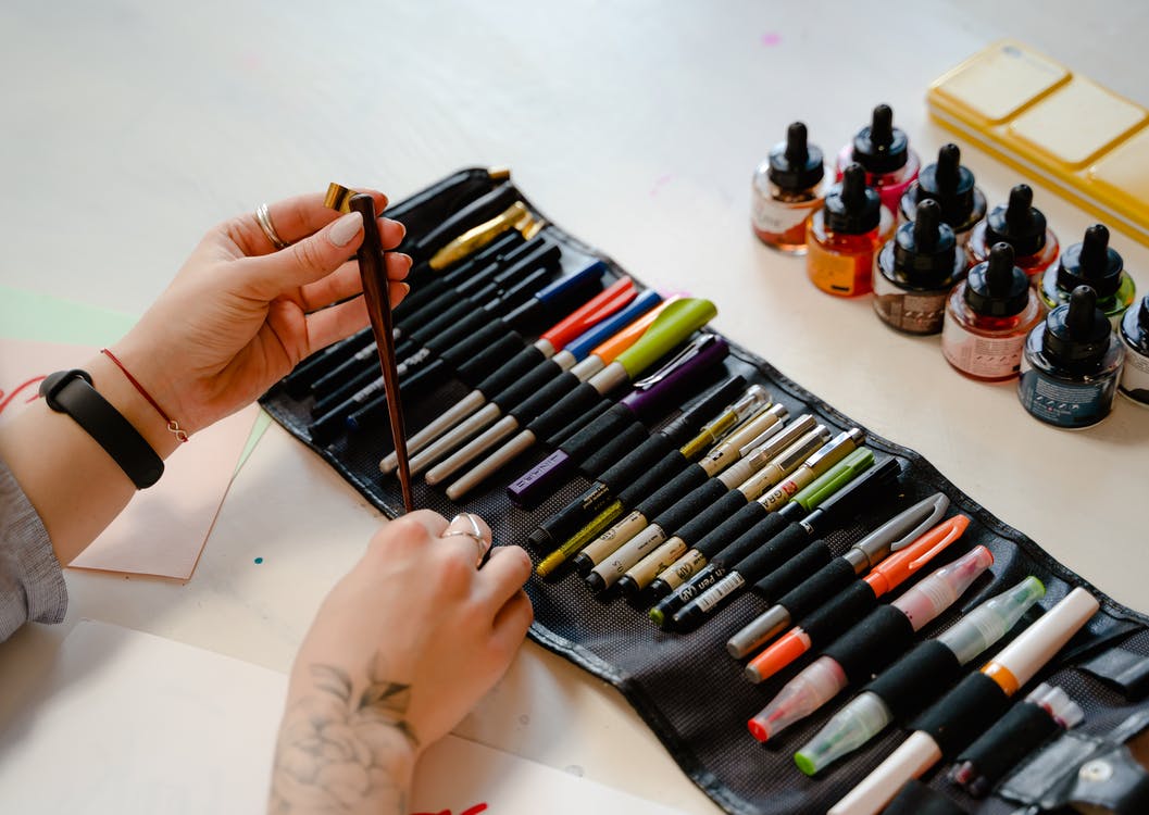 How to save money on art supplies