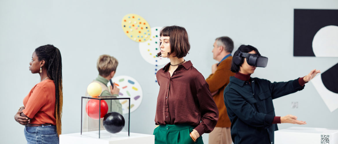 5 Types of Art Lovers You Will Meet in the Art World
