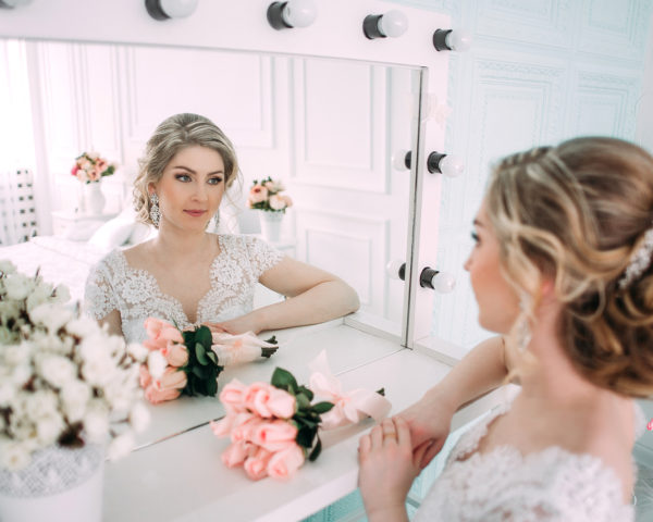 Top 7 Bridal Beauty Services for a Flawless Wedding Day