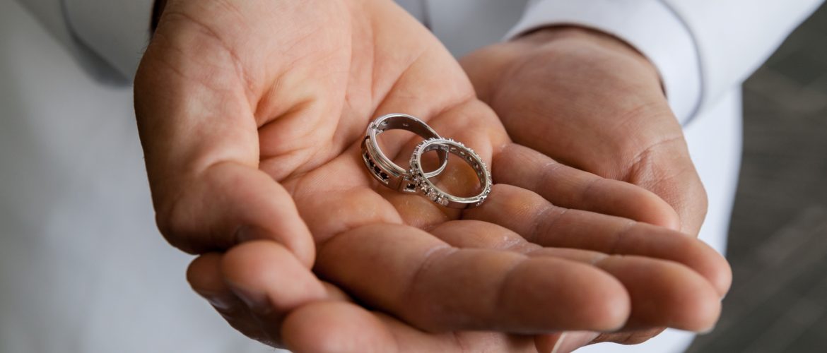 How to Choose a Wedding Ring That Lasts Until Death Do You Part
