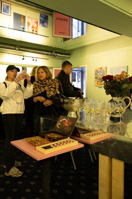 Unity of Ukrainian and Global Talent in the “Different” Exhibition