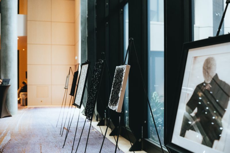 Isaac de Honoret’s Exhibition at One Monte-Carlo: New Level of Visibility