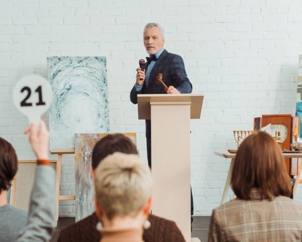 A Guide to Making Sense of the Art Market: The Data Oligopoly A Guide to Making Sense of the Art Market: The Data Oligopoly