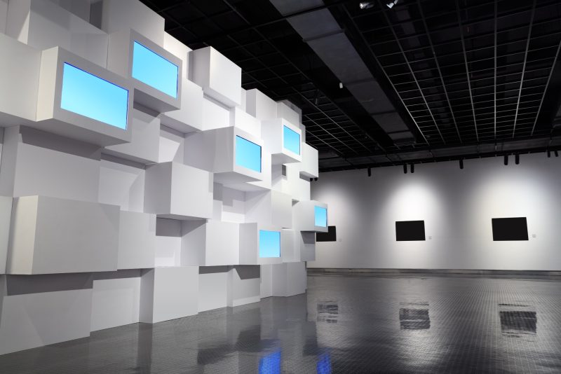 The Hidden Costs and Benefits of Art Gallery Spaces