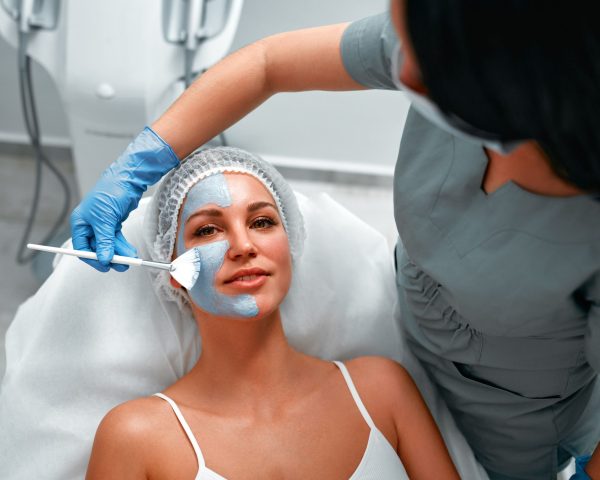 How Do Medical-Grade Facials Differ from Regular Facials? How Do Medical-Grade Facials Differ from Regular Facials?